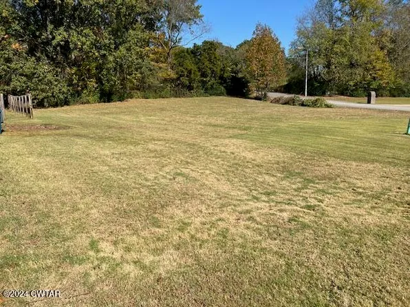 341 Kelly Dr, Humboldt, TN 38343