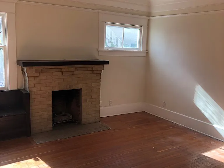 4242 Campus Ave — Photo 12