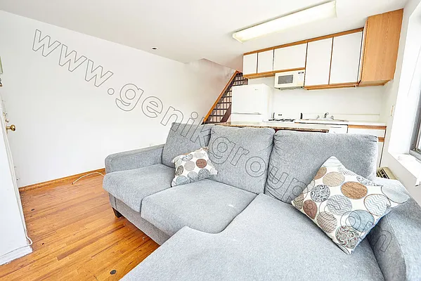 Rented by Genik Group Corp | media 1