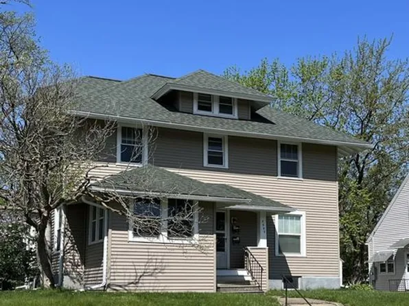 2521 Iowa