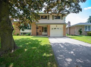 99 Lorraine Ave, Kitchener, ON N2B 2N1