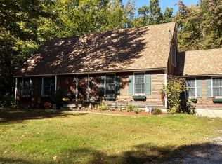 39 Minge Cove Rd, Alton Bay, NH 03810