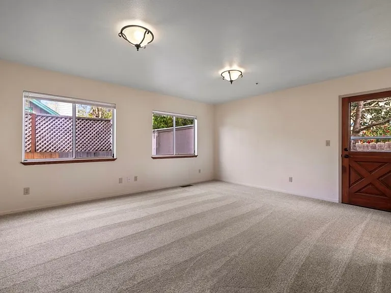 2436 Paul Minnie Ave — Photo 30