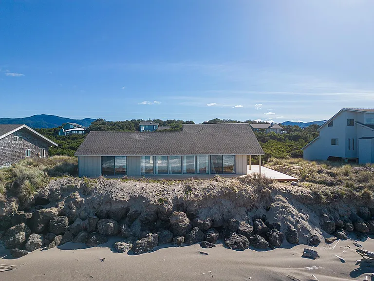 289 Salishan Dr — Photo 5