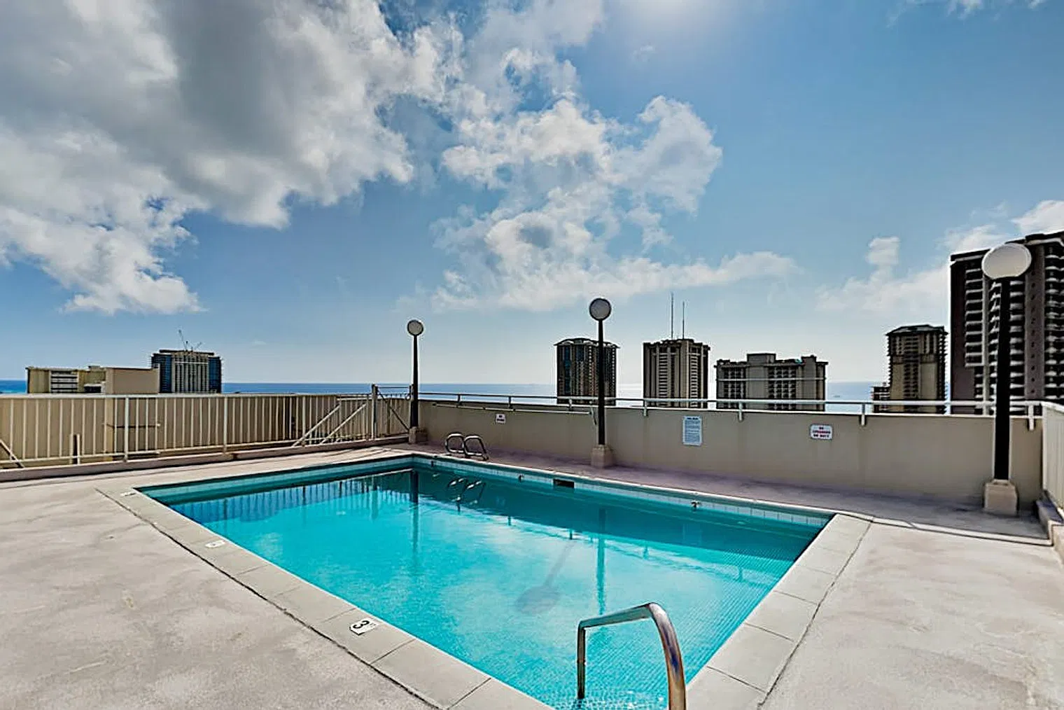 1 bed, 1.0 bath, 538 sqft, $3,798 — Photo 4