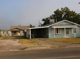 1306 W Shaw St, Carlsbad, NM 88220