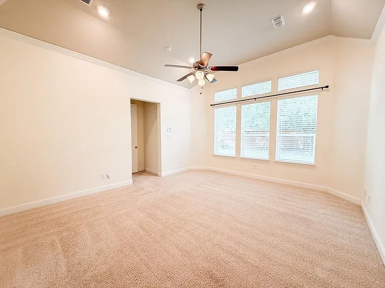 7048 Fullerton Cir — Photo 12