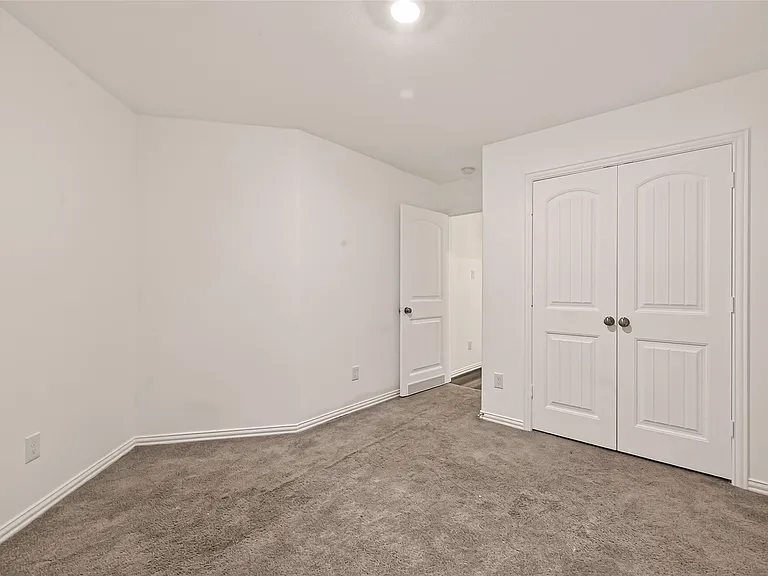 15918 Tug Ct — Photo 16