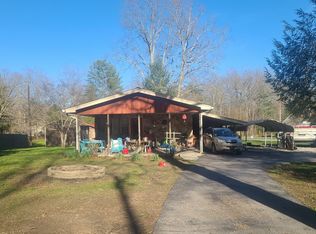 3397 Dunbar Rd, Crossville, TN 38572