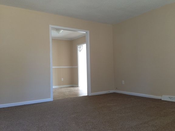 2nd image of 7626 Ireland Dr