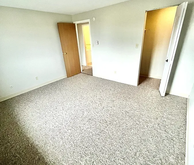361 E Maple St #D — Photo 22