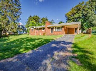 104 Summer St, Swannanoa, NC 28778