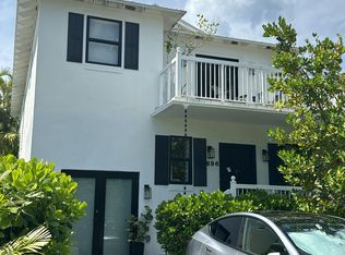 696 Fernwood Rd, Key Biscayne, FL 33149