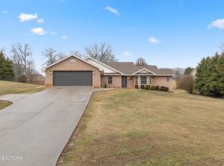 3732 Bent Rd, Kodak, TN 37764