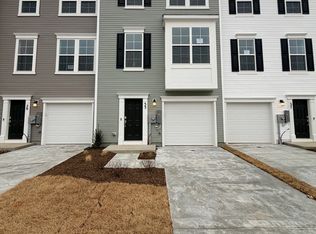 33 Canning Rd, Inwood, WV 25428