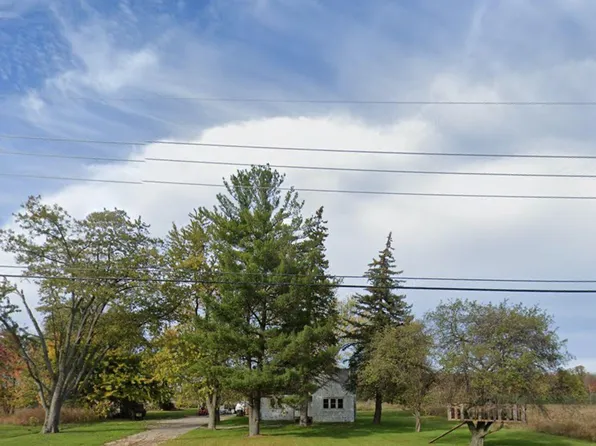4614 Lapeer Rd, Kimball, MI 48074