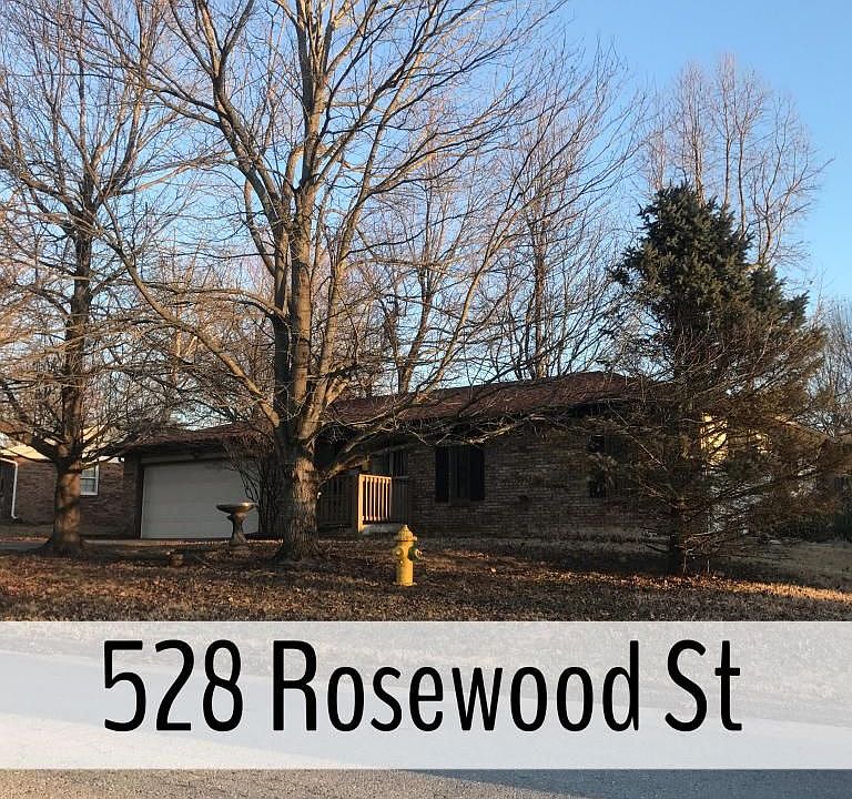 2nd image of 528 E Rosewood St