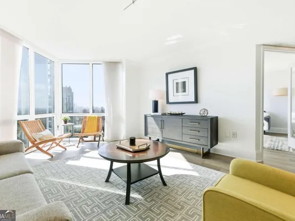 2870 Pharr Court South NW #Nw-2505-2505, Atlanta, GA 30305