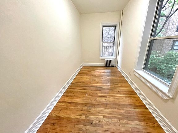 3rd image of 107 W 68th St APT 3C