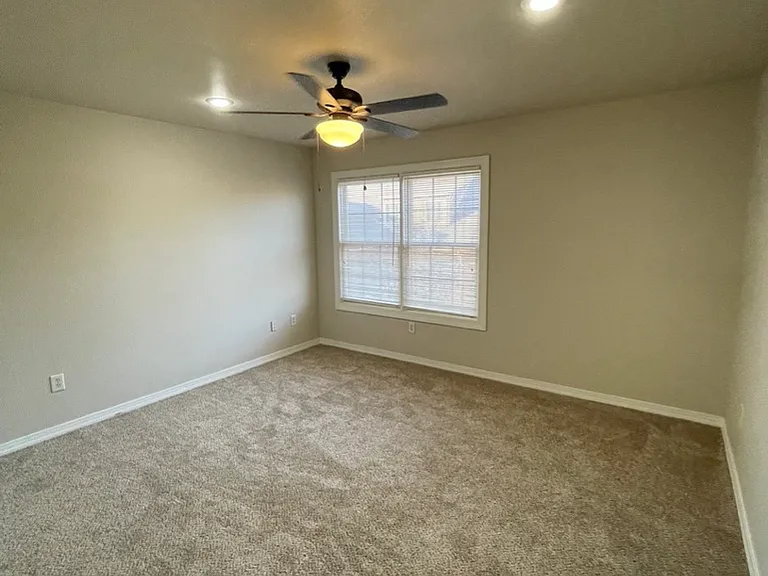 3501 W Princeton St — Photo 17