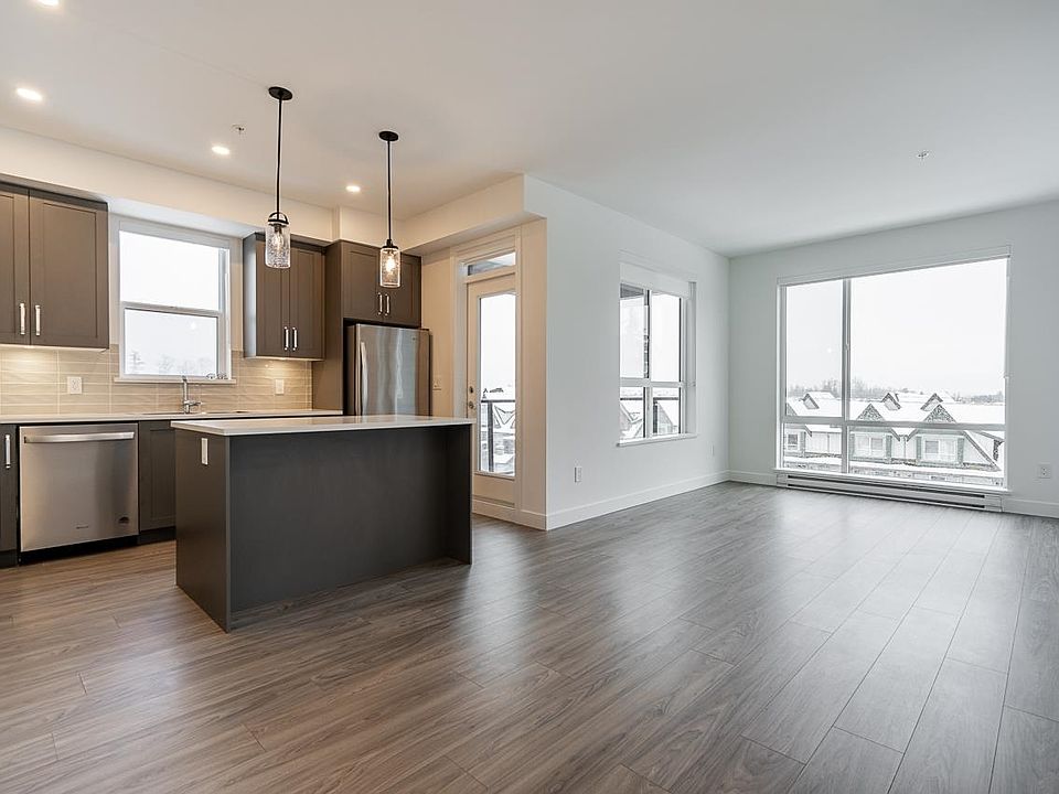 1st image of 18811 72nd Ave #414