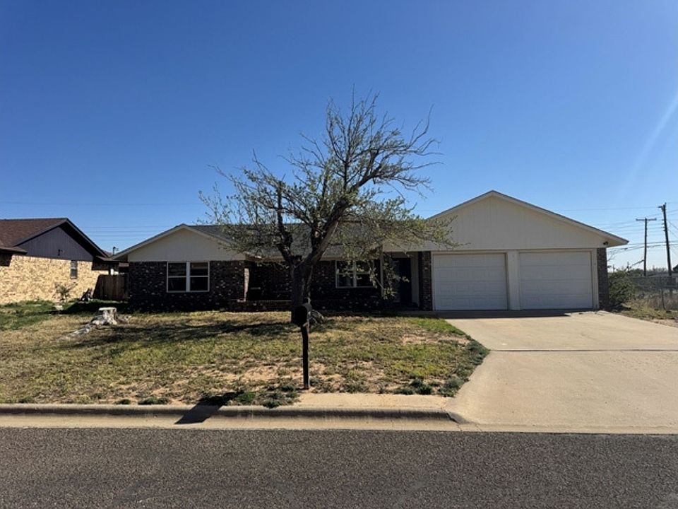 1st image of 4004 Vicky St