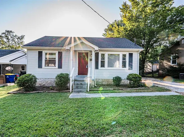 1303 Cabell Dr, Bowling Green, KY 42104