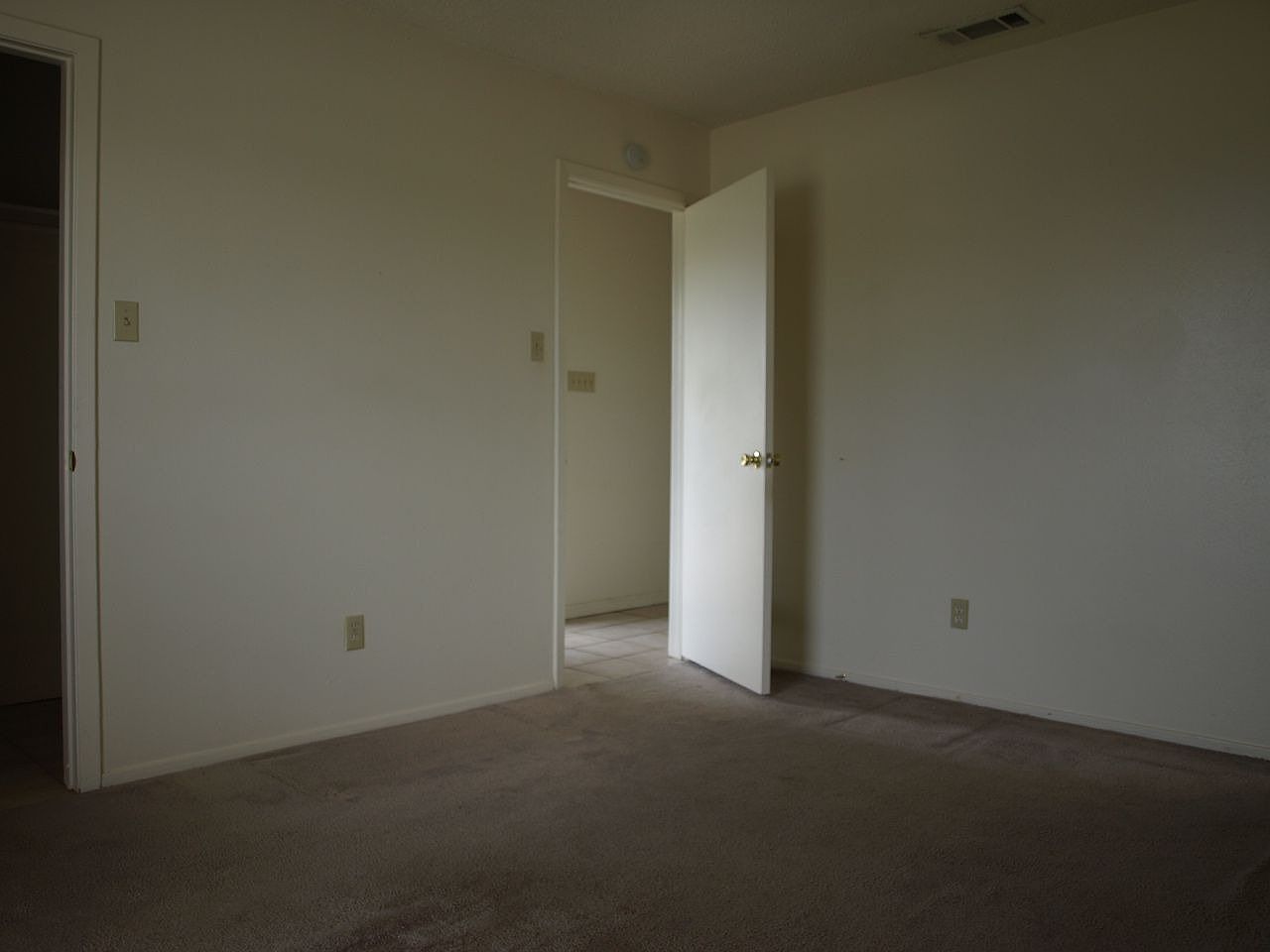 217 W Gruver Cir, Hewitt, TX 76643 Zillow