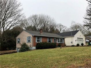 82 Gendron Rd, Moosup, CT 06354