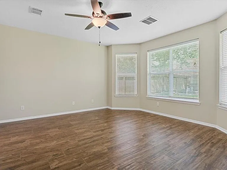 9722 Therrell Dr — Photo 18