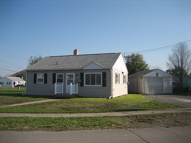 1st image of 110 Catalpa Dr