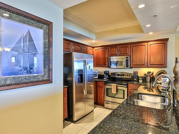 3rd image of 2403 S Atlantic Ave APT 1107