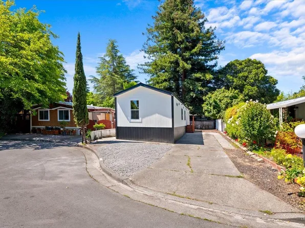 710 Corte Blanco, Rohnert Park, CA 94928