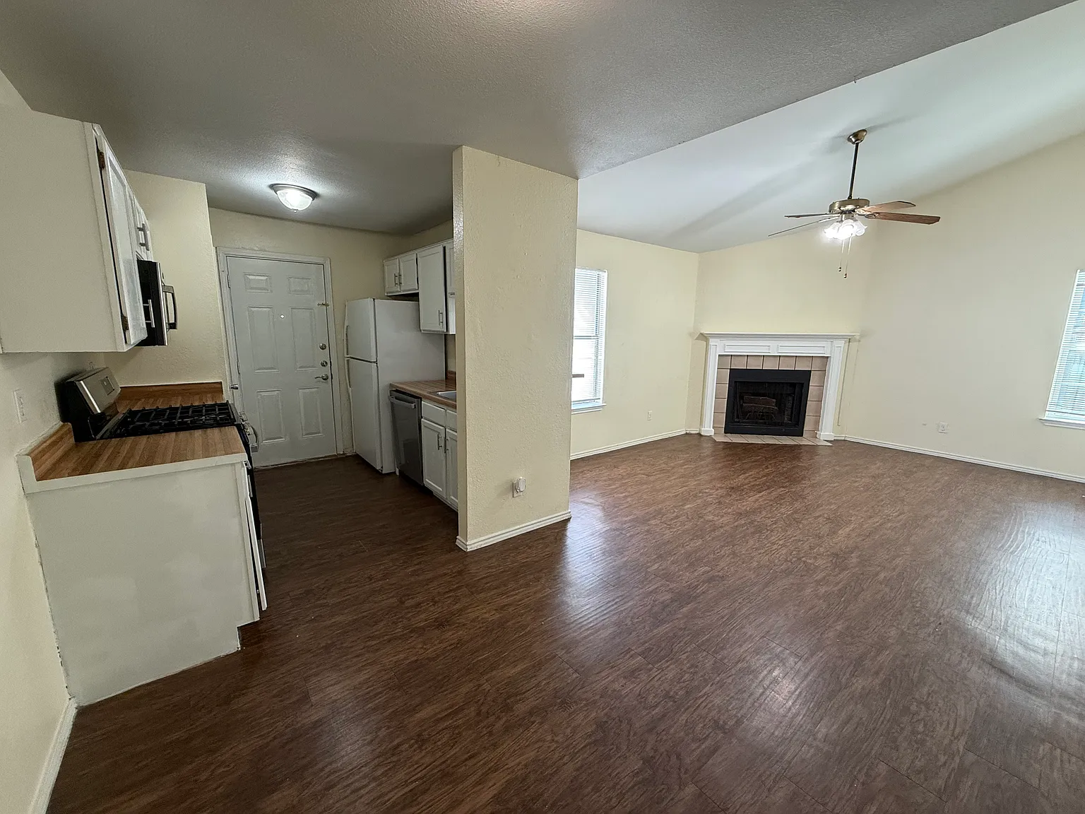 2 bed, 850 sqft, $1,450 — Photo 4