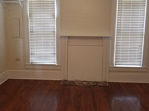 4th image of 127 Lennox Rd