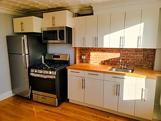 Rented by Dappered Pads LLC