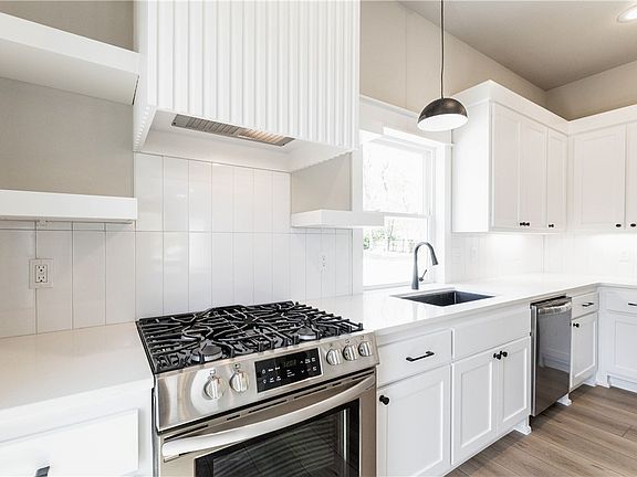 3rd image of 1347 S Duncan Ave #1347 & 1349