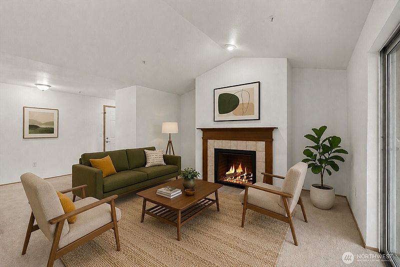 5th image of 23339 Cedar Way #A-205