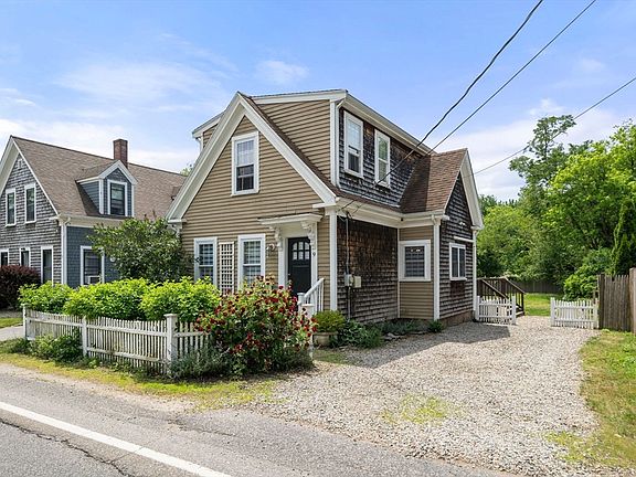 2nd image of 9 Maple St