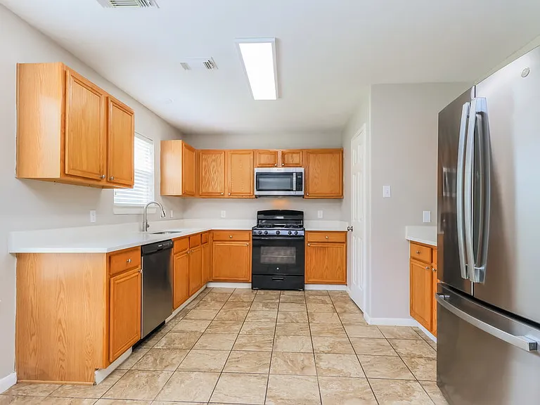18419 Atascocita Meadows Dr — Photo 6