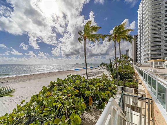 4th image of 3900 Galt Ocean Dr APT 415