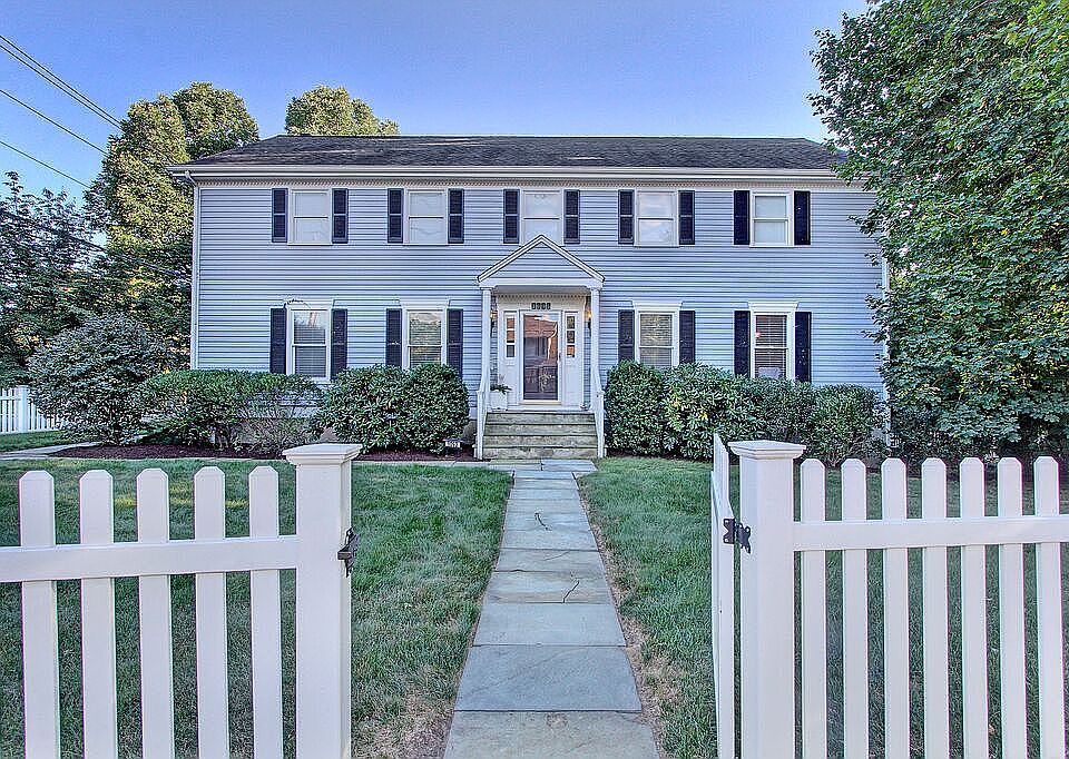 2nd image of 1093 Mill Hill Ter