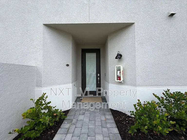 16570 Ridgeview Cir #4111 — Photo 32