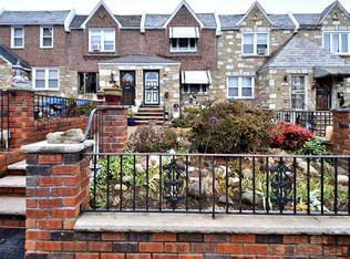 269 E Walnut Park Dr, Philadelphia, PA 19120