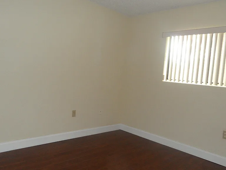 351 Palm Way #201 — Photo 24