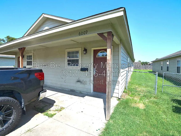 6009 S Madison Pl — Photo 1