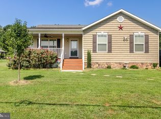 1593 Bowie Rd, Colonial Beach, VA 22443