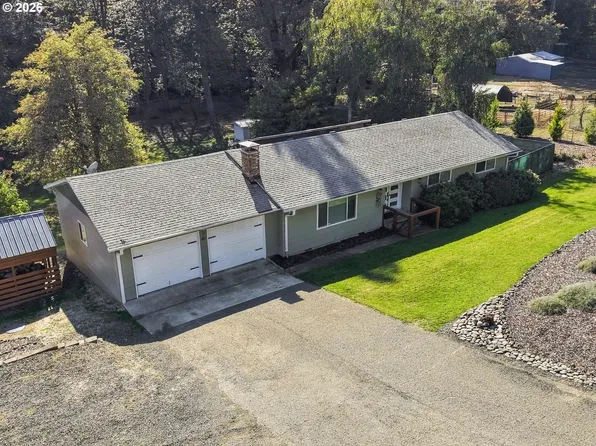 451 Woodruff Mountain Rd, Roseburg, OR 97471