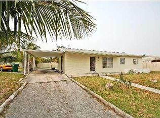 4521 NW 198th St, Miami Gardens, FL 33055