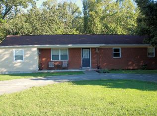 150 Johnson Dr, Lenoir City, TN 37771